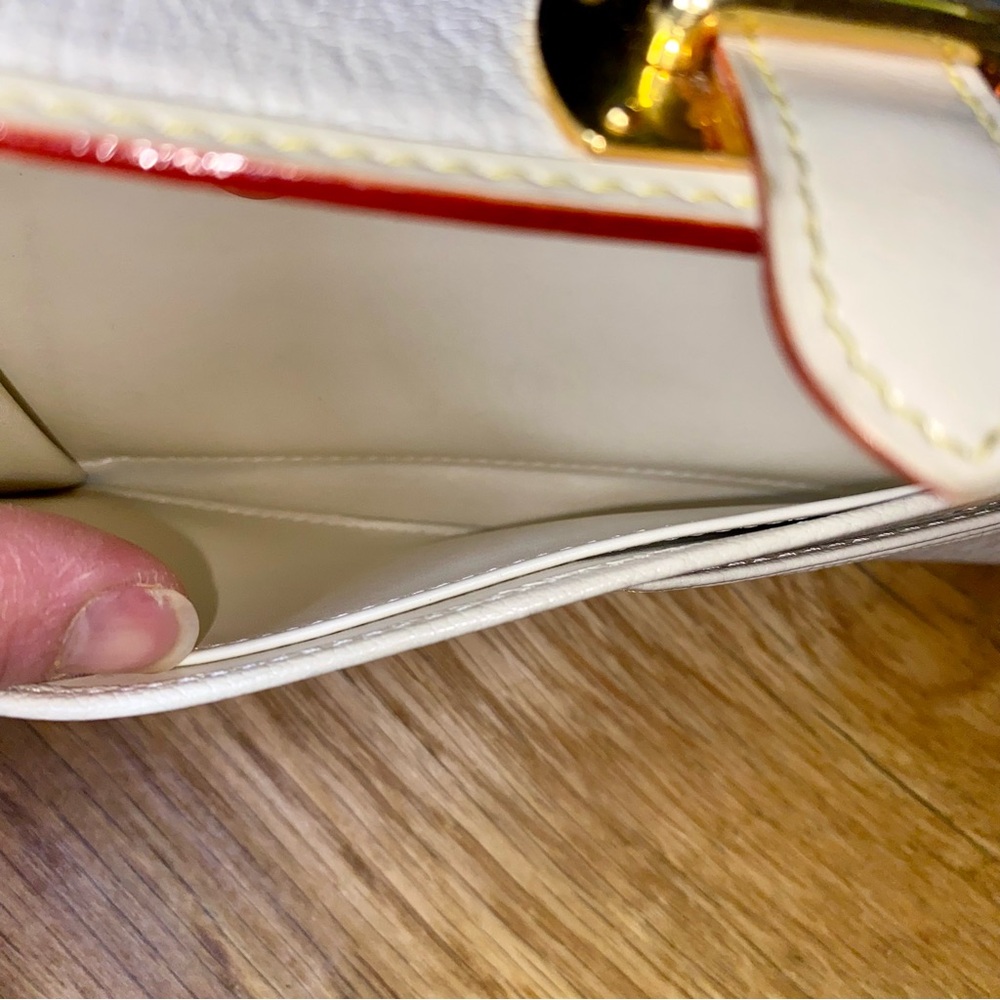 Louis Vuitton Suhali Leather Le Favori Long Wallet - Picture 7 of 16